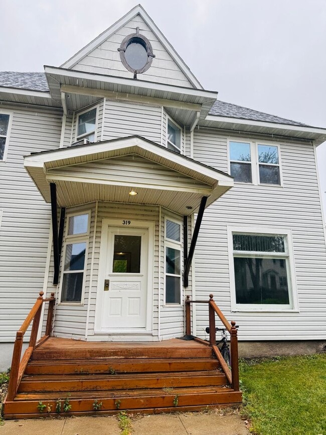 property at 319 1st St NW