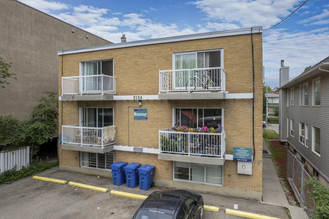 Dartmouth Apartments in Calgary, AB - Building Photo - Building Photo