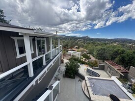 342 S Mount Vernon Ave, Unit Lower Unit in Prescott, AZ - Building Photo