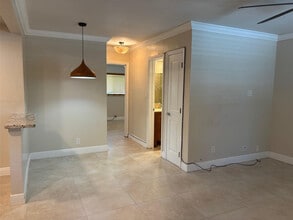 1021 NE 24th Ave in Pompano Beach, FL - Building Photo - Building Photo