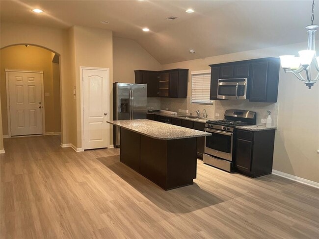 1406 Stone Bluff Dr in Houston, TX - Building Photo - Building Photo