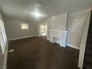 13512 Edgewood Ave in Cleveland, OH - Building Photo - Building Photo