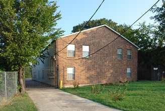 4911 Bryan St in Dallas, TX - Building Photo - Building Photo