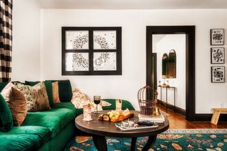 713 Grandin Rd in Charlotte, NC - Building Photo - Building Photo