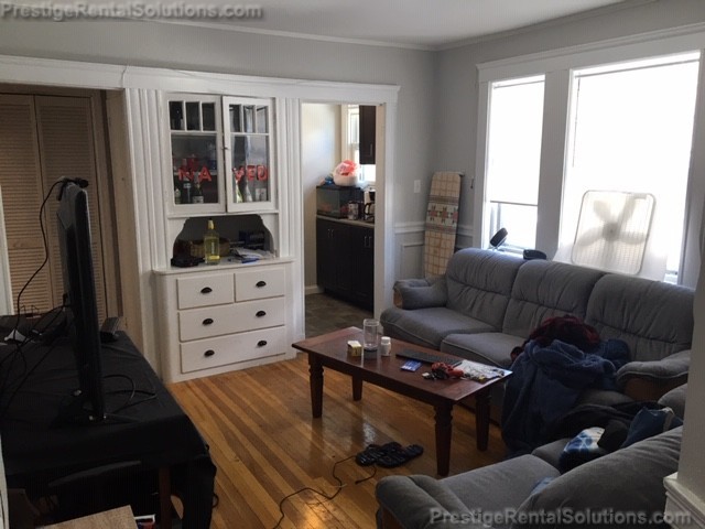 136 Arlington St, Unit 1 in Boston, MA - Foto de edificio