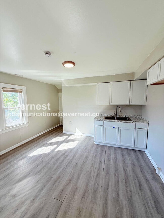 5513 Somerset Ave in Detroit, MI - Building Photo - Building Photo