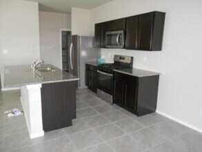 10641 Valedon Ln in Albuquerque, NM - Building Photo - Building Photo