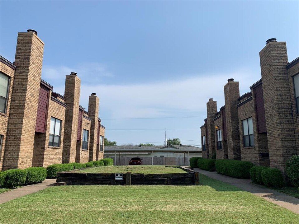 4829 Diaz Ave-Unit -3 in Fort Worth, TX - Building Photo