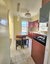 24 Cator Ave in Jersey City, NJ - Building Photo - Building Photo