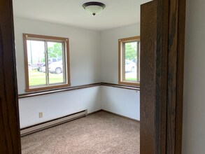 154 Viking Cir in Kindred, ND - Building Photo - Building Photo