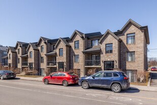 3747 Le Carrefour Boul in Laval, QC - Building Photo