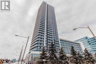 3600 Hwy 7 W in Vaughan, ON - Building Photo