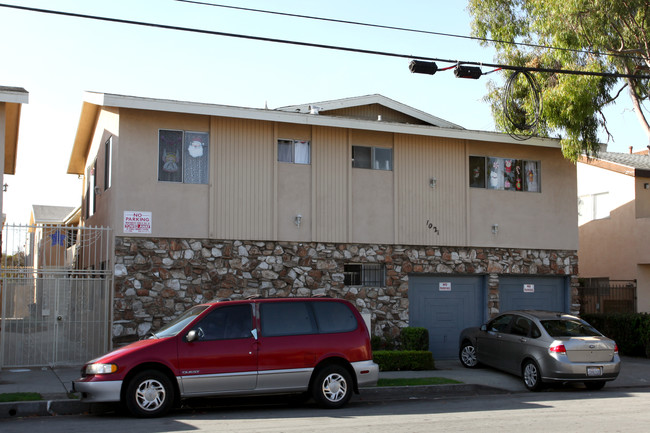 1021 Ohio Ave in Long Beach, CA - Building Photo - Building Photo