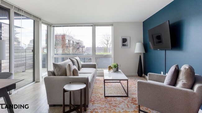 2301 E Union St, Unit B315 in Seattle, WA - Building Photo - Building Photo