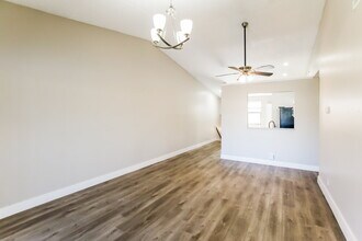 2531 NW 56th Ave in Lauderhill, FL - Building Photo - Building Photo