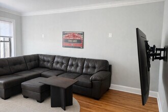 3610 N Claremont Ave in Chicago, IL - Building Photo - Building Photo