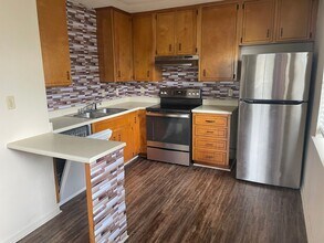 301 Dixie Dr-Unit -DIX-301-E4 in Tallahassee, FL - Building Photo - Building Photo