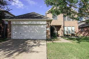 1502 Brook Grove Dr in Katy, TX - Building Photo