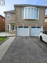 18 Red Stag Rd in Brampton, ON - Building Photo