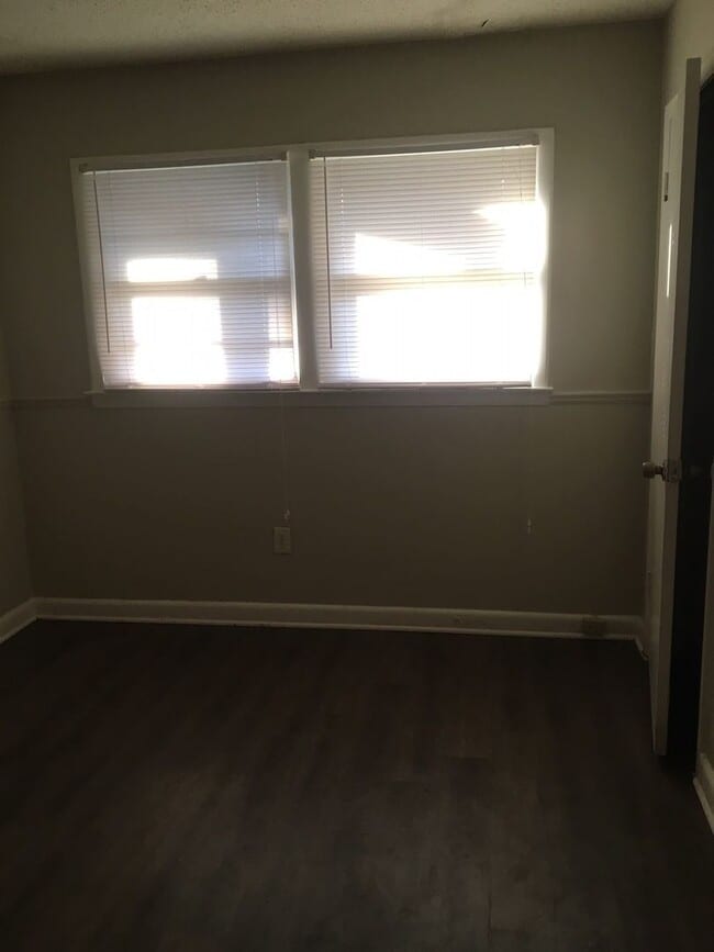 3298 Stella St in Memphis, TN - Building Photo - Building Photo