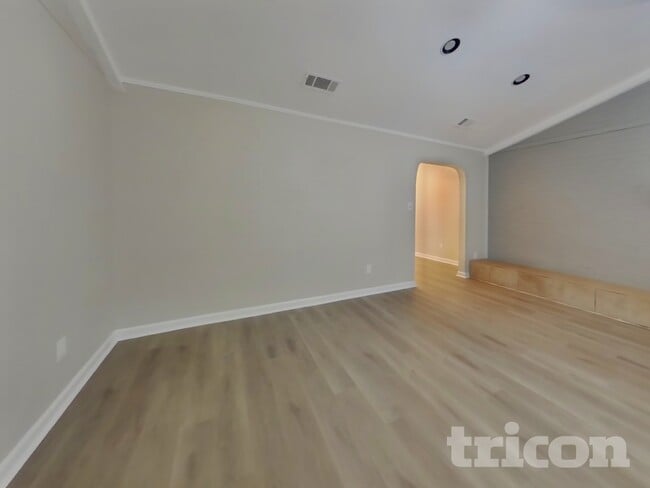 1921 Big Sky Dr in Lewisville, TX - Building Photo - Building Photo