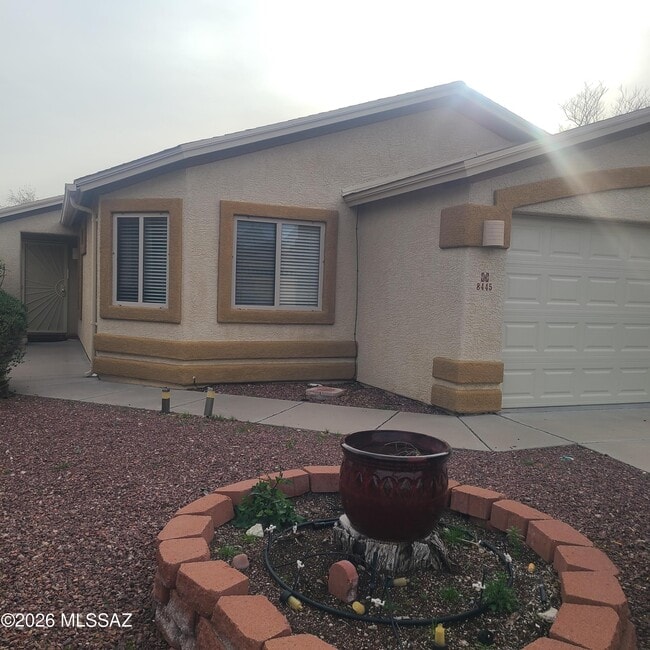 property at 8445 S Burien Rd