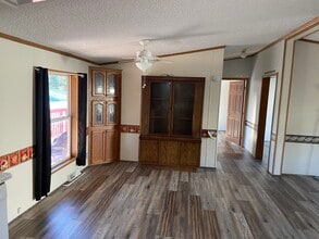 212 Silver Rd in Beaver, WV - Building Photo - Building Photo
