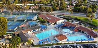 13114 Polvera Ave, Unit B in San Diego, CA - Building Photo