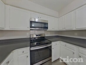 7920 Cadmium Ct in Charlotte, NC - Foto de edificio - Building Photo