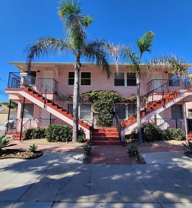4008 Mission Blvd in San Diego, CA - Foto de edificio