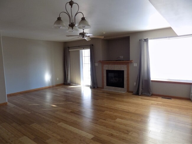 property at 4423 E Court St