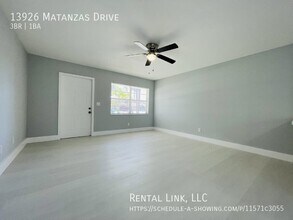13926 Matanzas Dr in Ft. Myers, FL - Foto de edificio - Building Photo