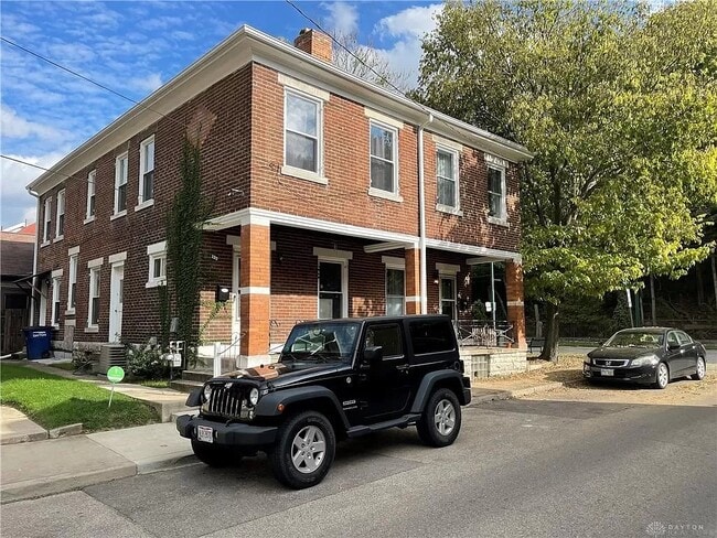 132 Cross St, Unit 132 in Dayton, OH - Foto de edificio - Building Photo