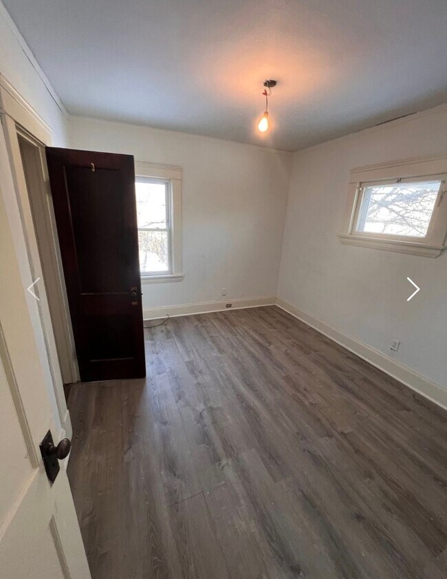 9509 Parkview Ave in Cleveland, OH - Building Photo - Building Photo