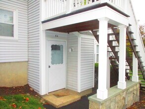 29 Van Buren Ave in Norwalk, CT - Building Photo - Building Photo