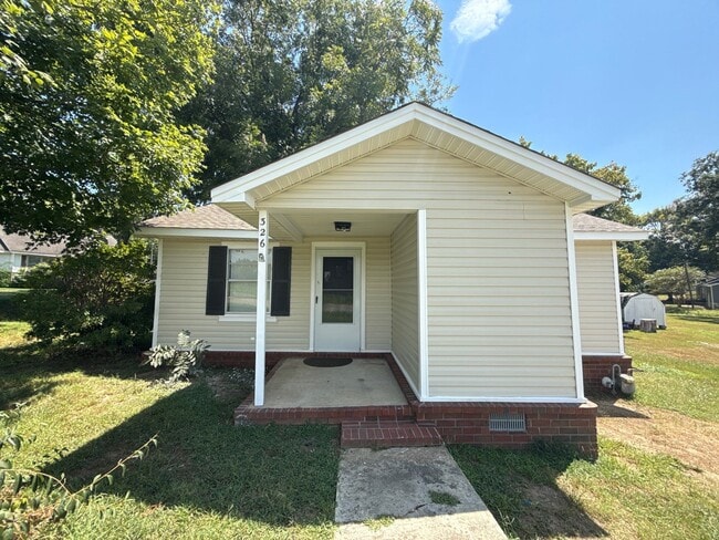 property at 326 Bass St