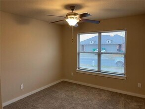 422 Barbet Dr in Centerton, AR - Building Photo - Building Photo