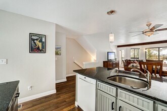 291 Kestrel Ln in Silverthorne, CO - Building Photo - Building Photo