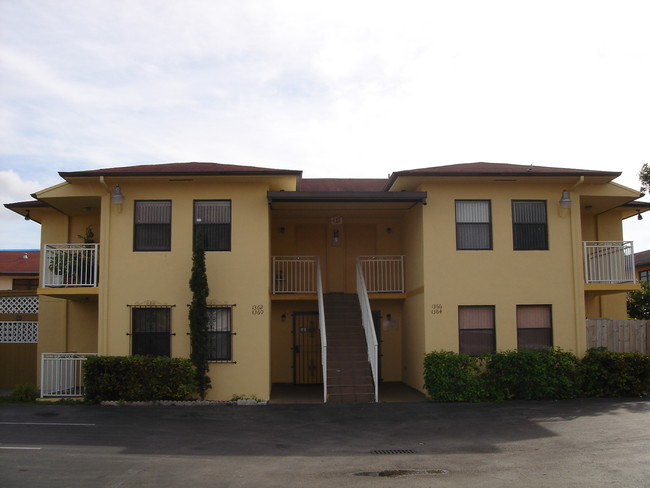 Hialeah FourPlex Rental/Condo