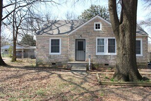 1235 Dyer Pl in Memphis, TN - Building Photo