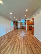 435 E Truslow Ave in Fullerton, CA - Building Photo - Building Photo