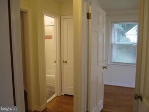 3220 Dashiell Rd in Falls Church, VA - Building Photo - Building Photo