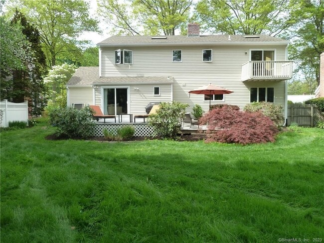 property at 90 Sasco Hill Terrace