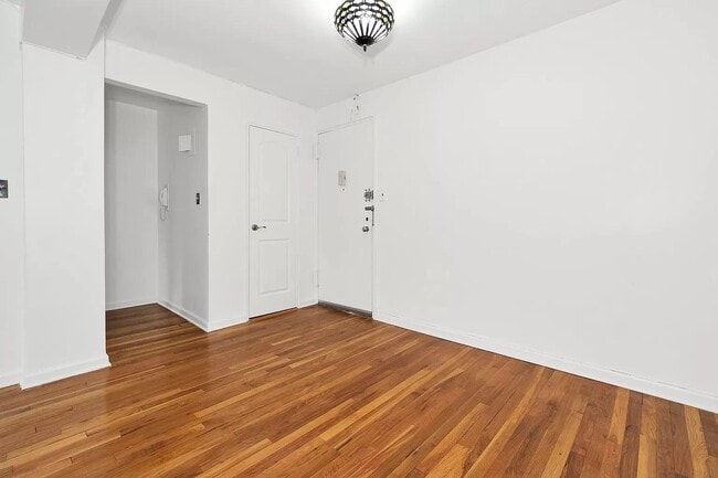 3512 Oxford Ave in Bronx, NY - Building Photo - Building Photo