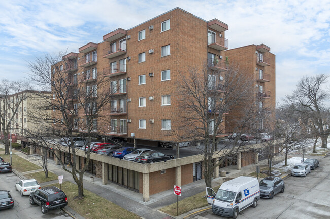 7830 W North Ave in Elmwood Park, IL - Building Photo - Primary Photo