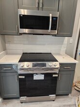 366 Broadway-Unit -1F in Lynn, MA - Building Photo - Building Photo