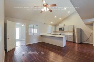 1319 E Ivyglen St in Mesa, AZ - Building Photo - Building Photo