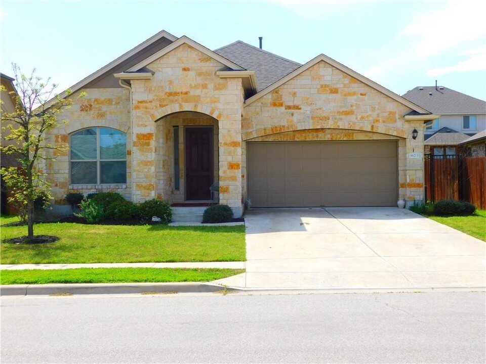 16213 Cantania Cove in Pflugerville, TX - Building Photo