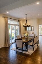 3101 Sprucewood Rd in Wilmette, IL - Building Photo - Building Photo