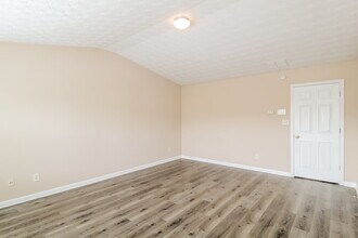411 Pondweed Dr in Lawrenceville, GA - Building Photo - Building Photo